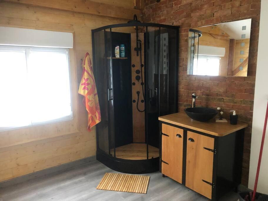 Cottage Cocooning Romantique Avec Jaccuzzi Prive Ancinnes Zewnętrze zdjęcie