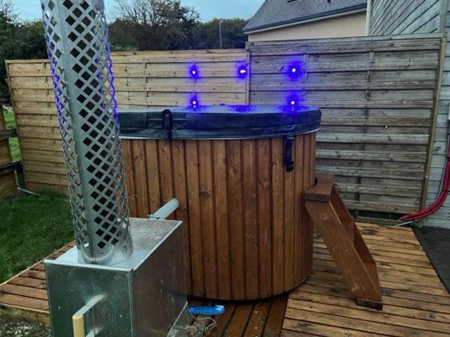 Cottage Cocooning Romantique Avec Jaccuzzi Prive Ancinnes Zewnętrze zdjęcie